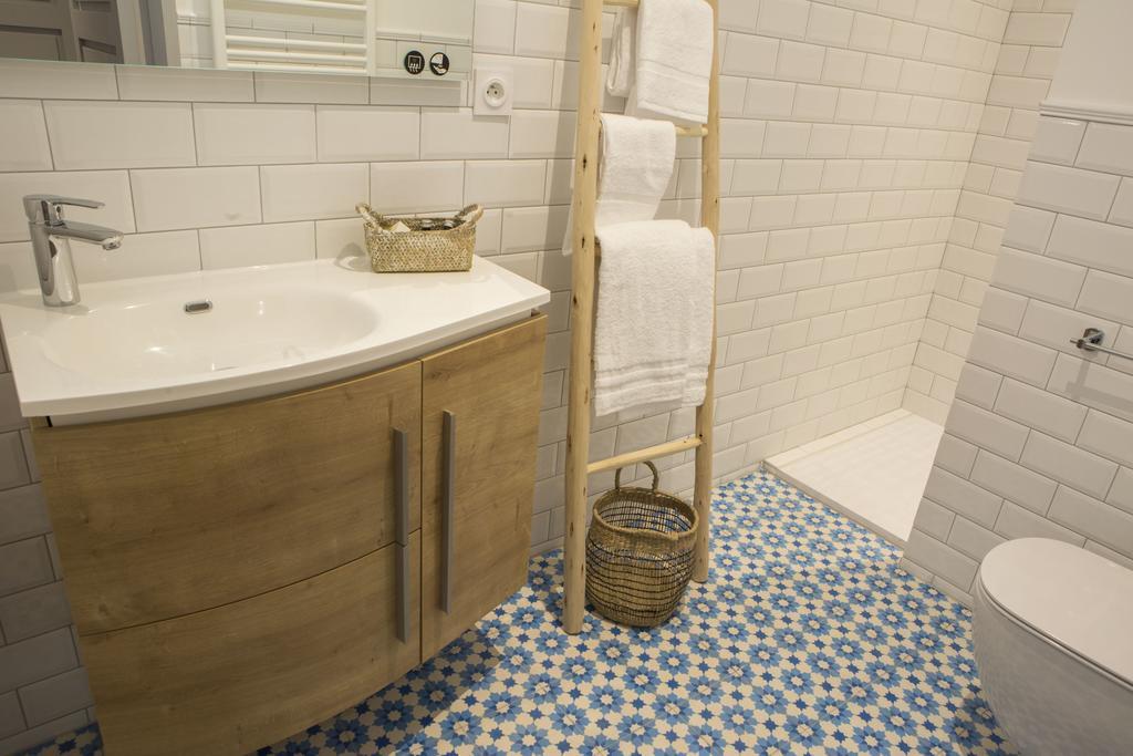 Hotel Douce Nuits Esterno foto