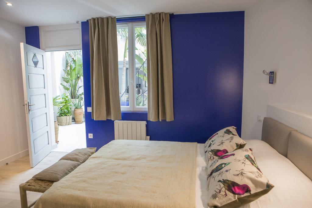 Hotel Douce Nuits Esterno foto